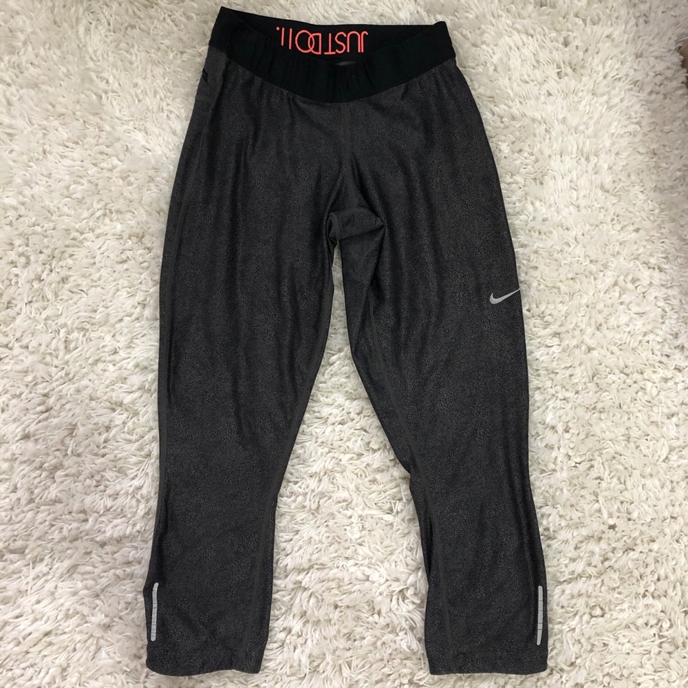 Nike Dri-Fit Crop Leggings